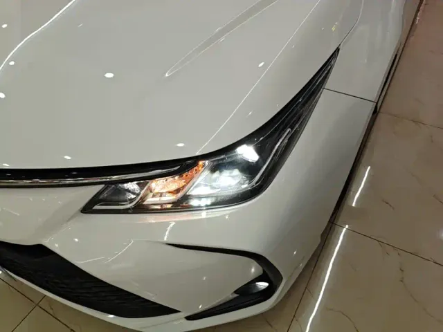 Toyota Corolla — Фото автомобиля 23