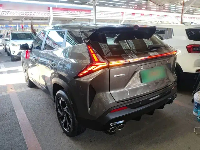 Geely Boyue — Фото автомобиля 4