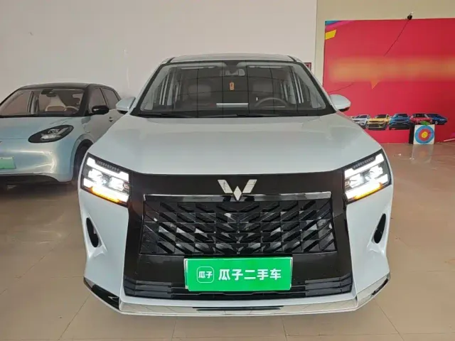 Wuling Motors Xingguang 730 New Energy 2025 Model Plug-in Hybrid Base Version — Фото автомобиля 2