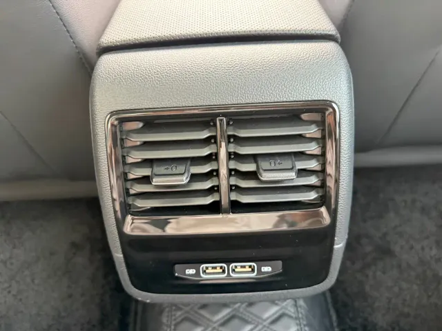 Volkswagen Sagitar — Фото автомобиля 8