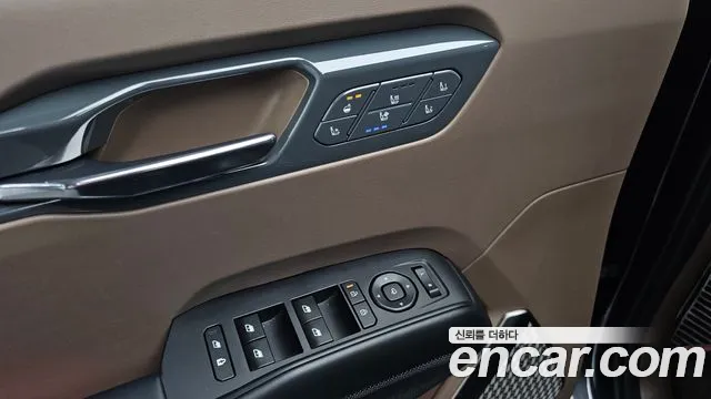 Kia EV9 — Фото автомобиля 18
