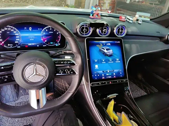 Mercedes-Benz C-Class — Фото автомобиля 9
