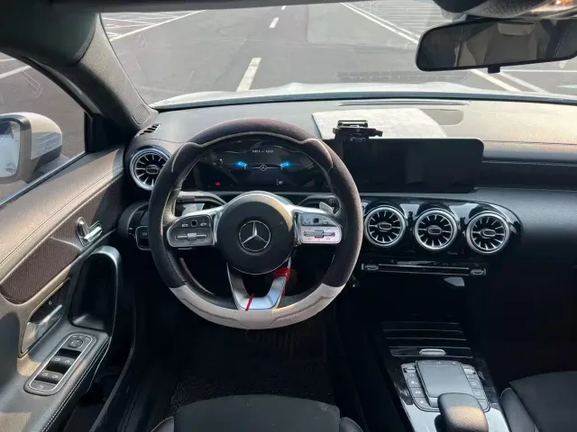 Mercedes-Benz A-Class — Фото автомобиля 5
