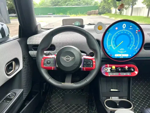 MINI Hatch — Фото автомобиля 9