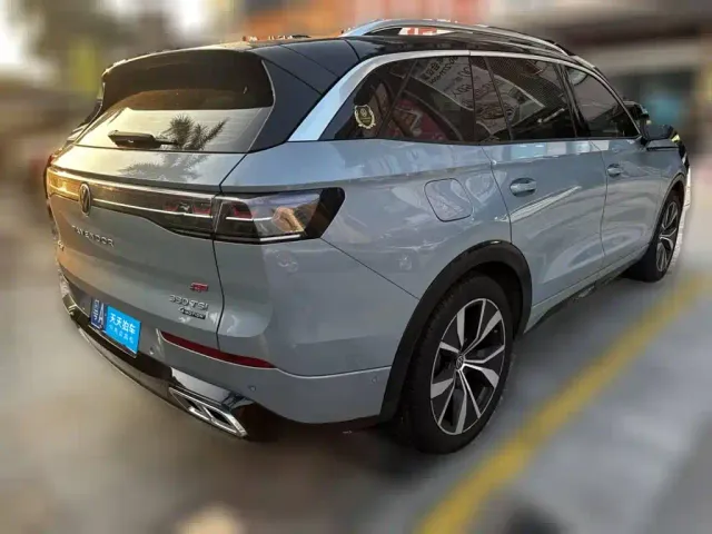 Volkswagen Talagon — Фото автомобиля 2