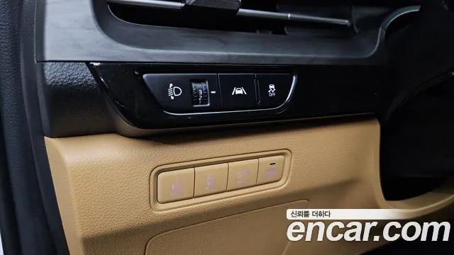 Kia Canival Carnival 4 поколение Бензин 9 мест Signature — Фото автомобиля 11