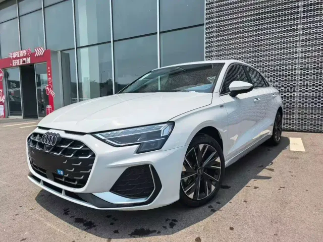 Фотография автомобиля — Audi A3