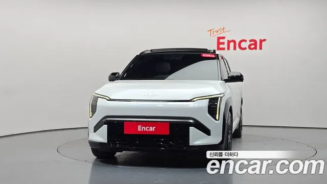 Kia EV3 — Фото автомобиля 3
