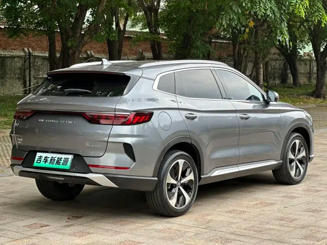 BYD Song PLUS — Фото автомобиля 10
