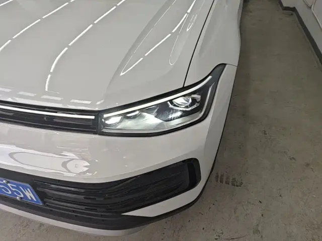 Volkswagen Tharu — Фото автомобиля 23