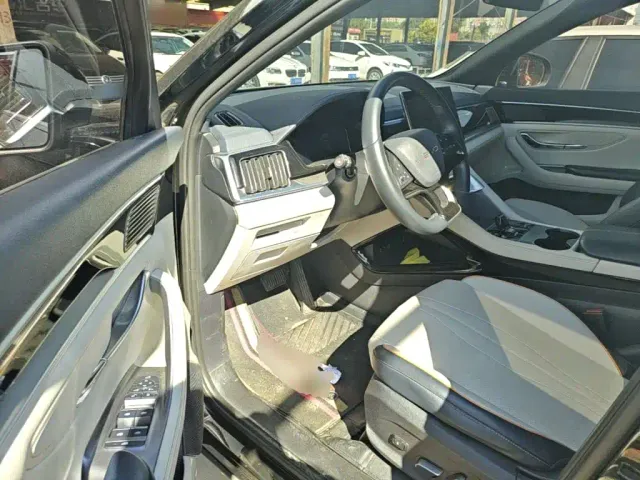 BYD Song PLUS — Фото автомобиля 11