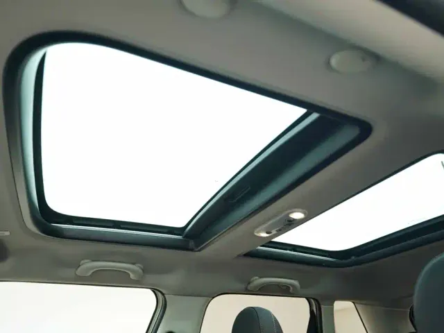 MINI Hatch — Фото автомобиля 11