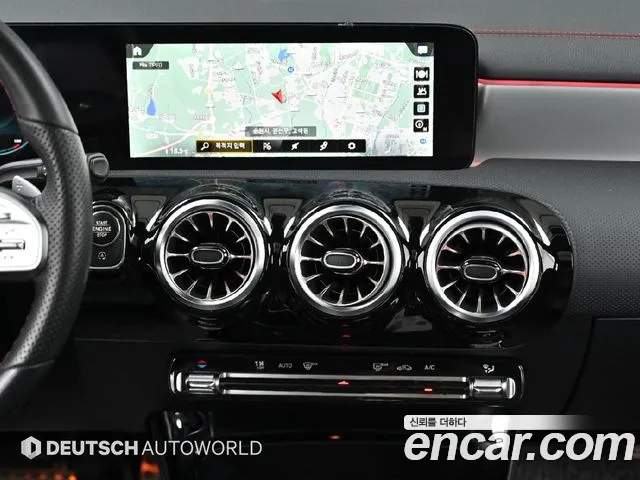 Mercedes-Benz CLA-Class — Фото автомобиля 13
