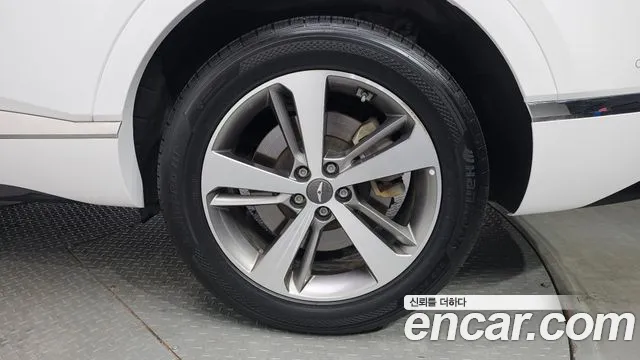Genesis GV80 3.5T Бензин AWD — Фото автомобиля 21