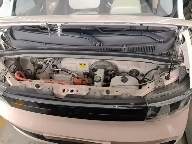 Wuling Motors Hongguang MINIEV 2022 Macaron Premium LFP — Фото автомобиля 19
