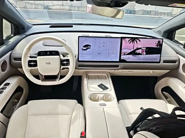 Li Auto i6 — Фото автомобиля 13