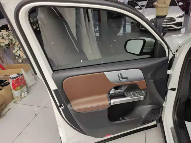 Mercedes-Benz GLB-Class — Фото автомобиля 26