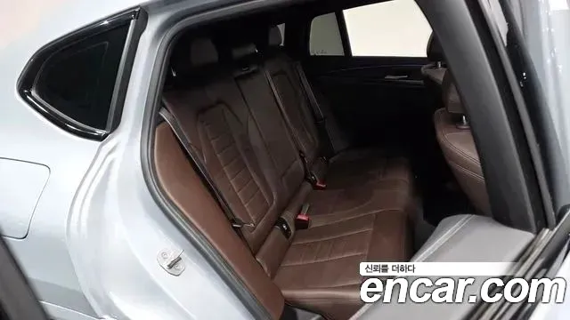BMW X4 G02 — Фото автомобиля 11