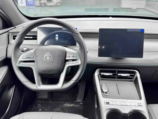 BYD Qin PLUS — Фото автомобиля 8