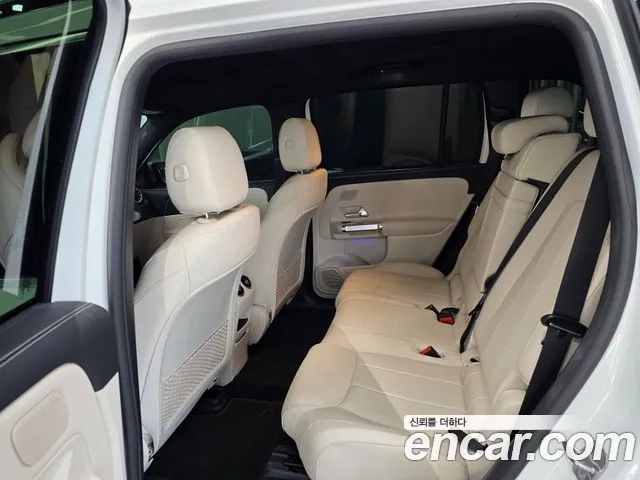 Mercedes-Benz EQB X243 — Фото автомобиля 11