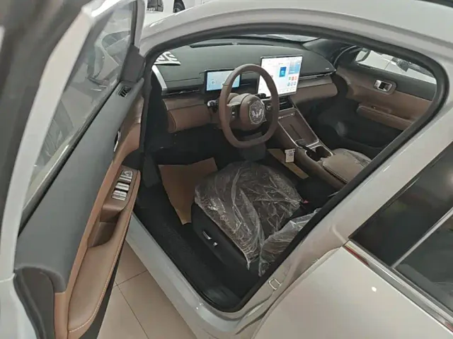 Wuling Starlight S — Фото автомобиля 15
