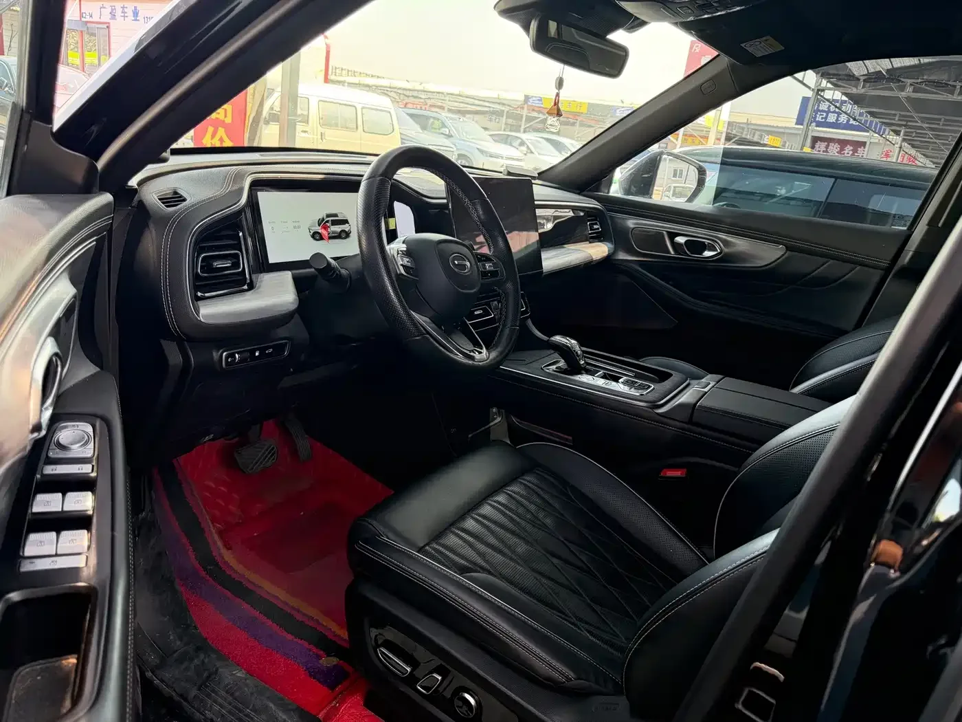 GAC Trumpchi Trumpchi GS8 2024 Navigator Series 2.0TGDI 4WD Luxury Smart Connect Edition — Фото автомобиля 4