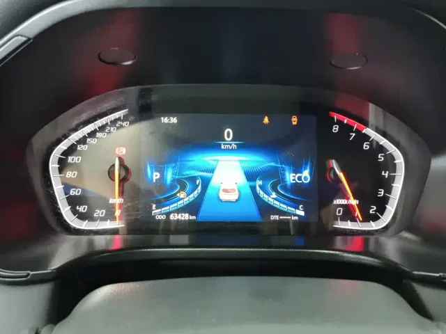Changan CS75 — Фото автомобиля 14