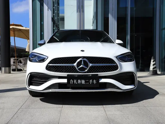 Mercedes-Benz C-Class — Фото автомобиля 2