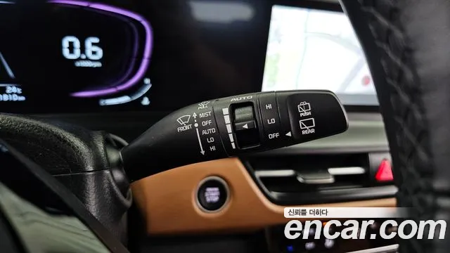 Kia Seltos New — Фото автомобиля 28