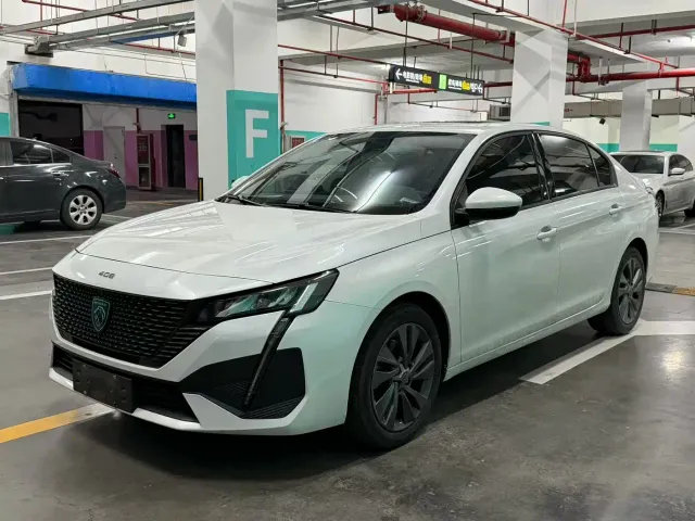 Фотография автомобиля — Peugeot 408