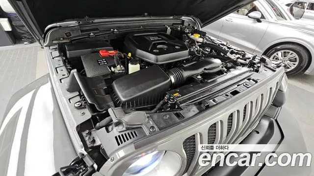 Jeep Wrangler Wrangler (JL) 2.0 Overland 4 двери — Фото автомобиля 6