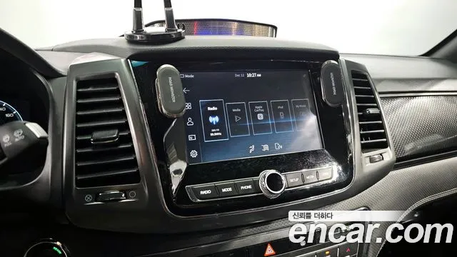 KG_Mobility_Ssangyong Rexton Новый Rexton Sport Дизель 2.2 4WD — Фото автомобиля 14