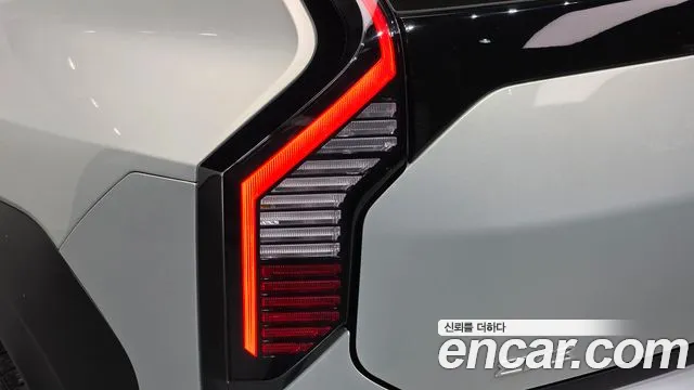 Kia EV3 — Фото автомобиля 8