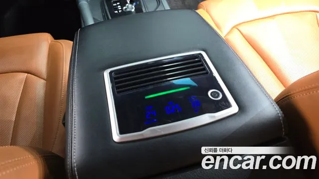 KG_Mobility_Ssangyong Rexton Новый Rexton Sport Khan Дизель 2.2 4WD — Фото автомобиля 17