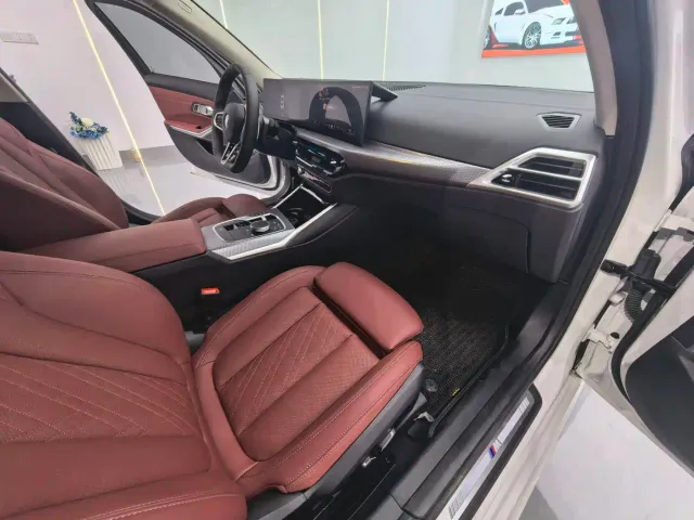 BMW 3 Series — Фото автомобиля 17