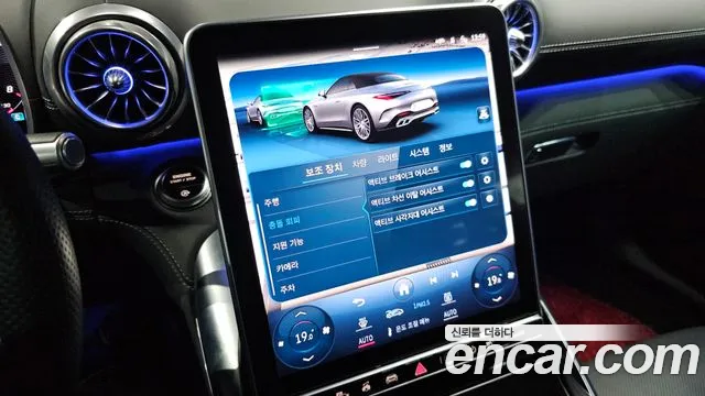 Mercedes-Benz SL-Class — Фото автомобиля 12