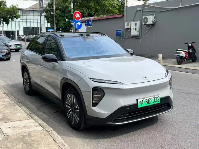 Nio ES7 — Фото автомобиля 3