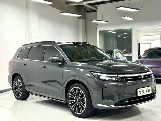 Aito M7 — Фото автомобиля 3