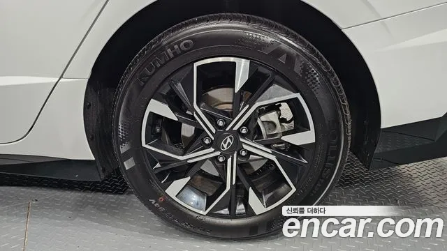 Hyundai Sonata — Фото автомобиля 6