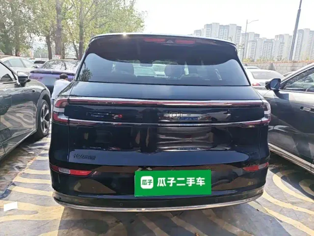 Changan Qiyuan Q07 — Фото автомобиля 5