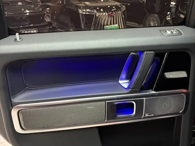 Mercedes-Benz G-Class — Фото автомобиля 8