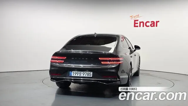 Genesis G80 Бензин 3.5 турбо AWD — Фото автомобиля 4
