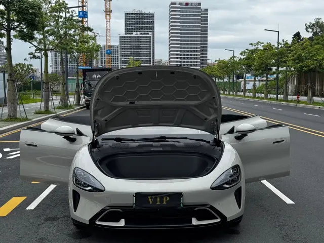 Xiaomi Auto Xiaomi SU7 2024 RWD Ultra Long Range Advanced Smart Driving Pro Edition — Фото автомобиля 6