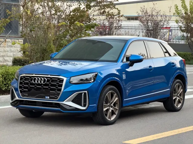 Фотография автомобиля — Audi Q2L