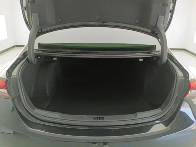 Buick LaCrosse — Фото автомобиля 4