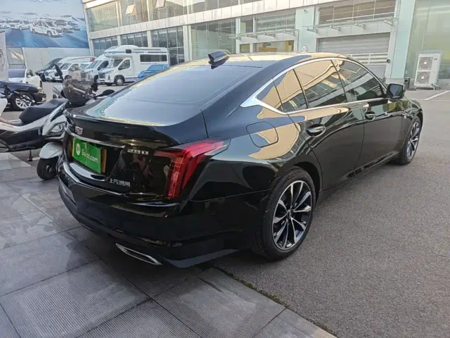 Cadillac CT5 — Фото автомобиля 6