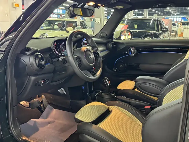 MINI Hatch — Фото автомобиля 7