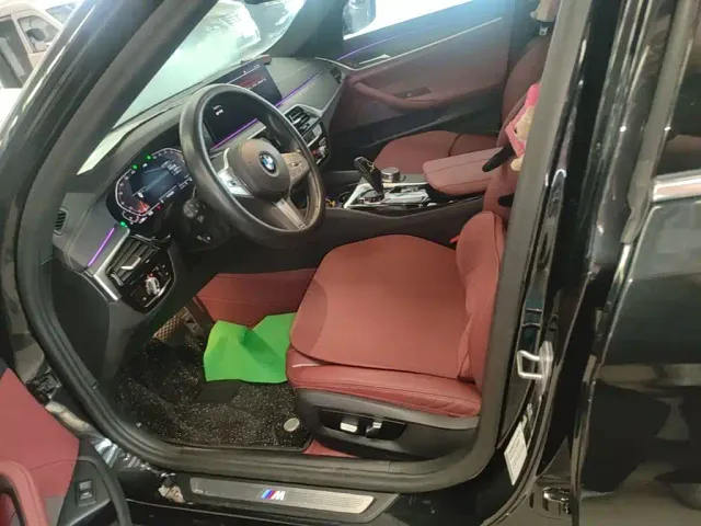 BMW 5 Series — Фото автомобиля 14
