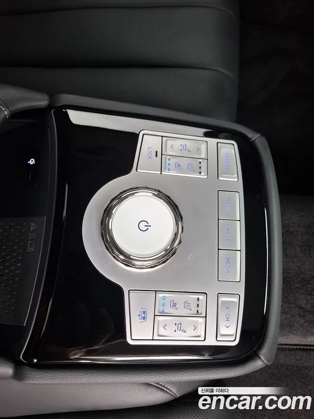 Genesis G80 RG3 — Фото автомобиля 12