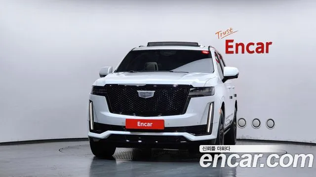 Cadillac Escalade Generation 5 — Фото автомобиля 3